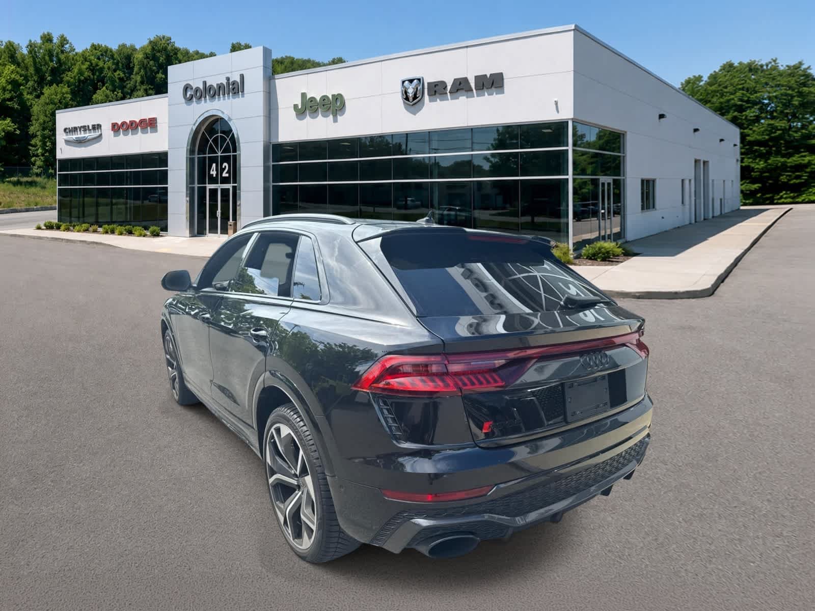 Used 2023 Audi RS Q8 w/ Black Optic Package AWD/4WD image 4
