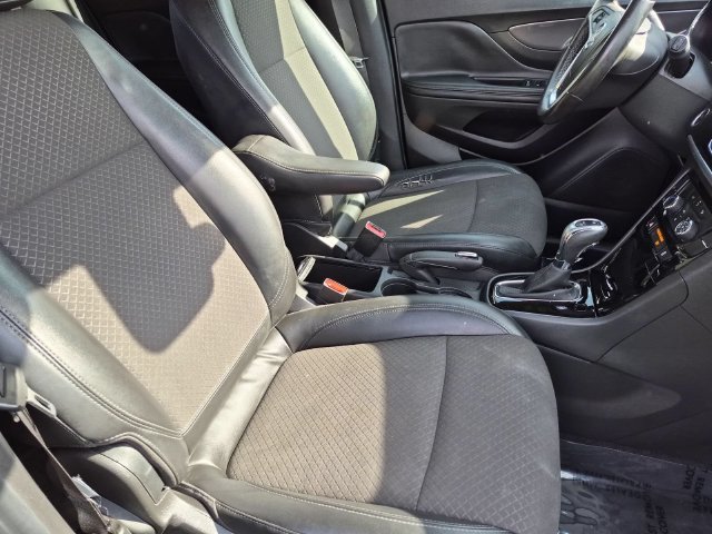 Used 2019 Buick Encore Preferred AWD/4WD image 26