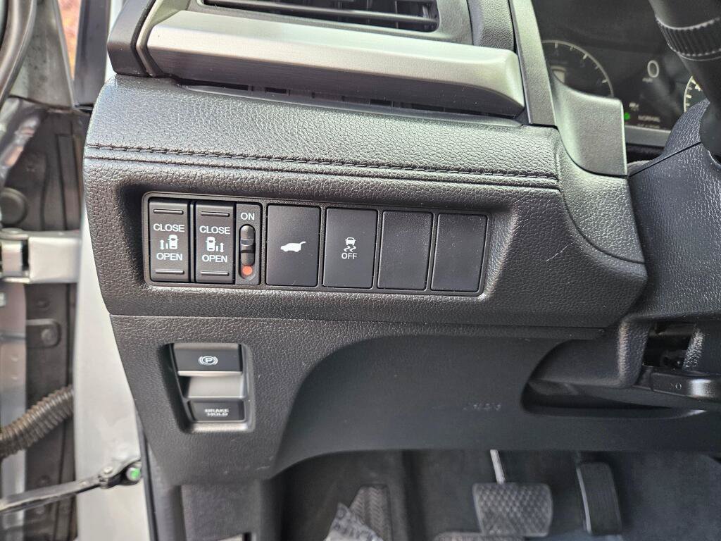 Used 2025 Honda Odyssey EX-L image 18