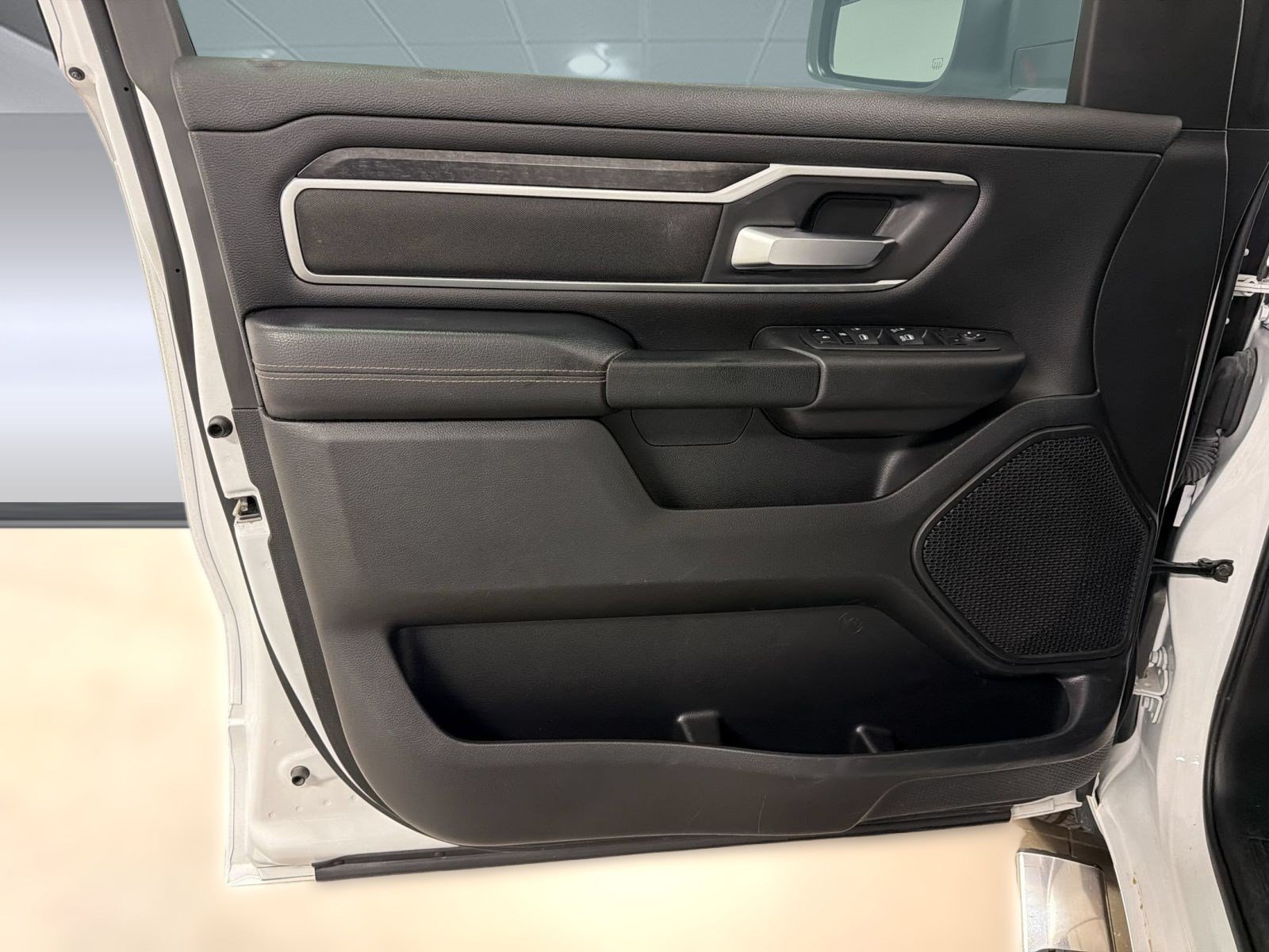Used 2023 RAM 1500 Big Horn RWD image 12