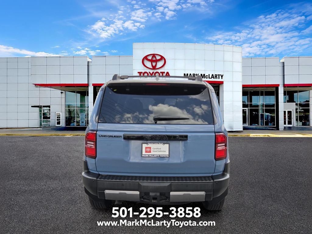 Used 2026 Toyota Land Cruiser w/ Premium Package AWD/4WD image 4