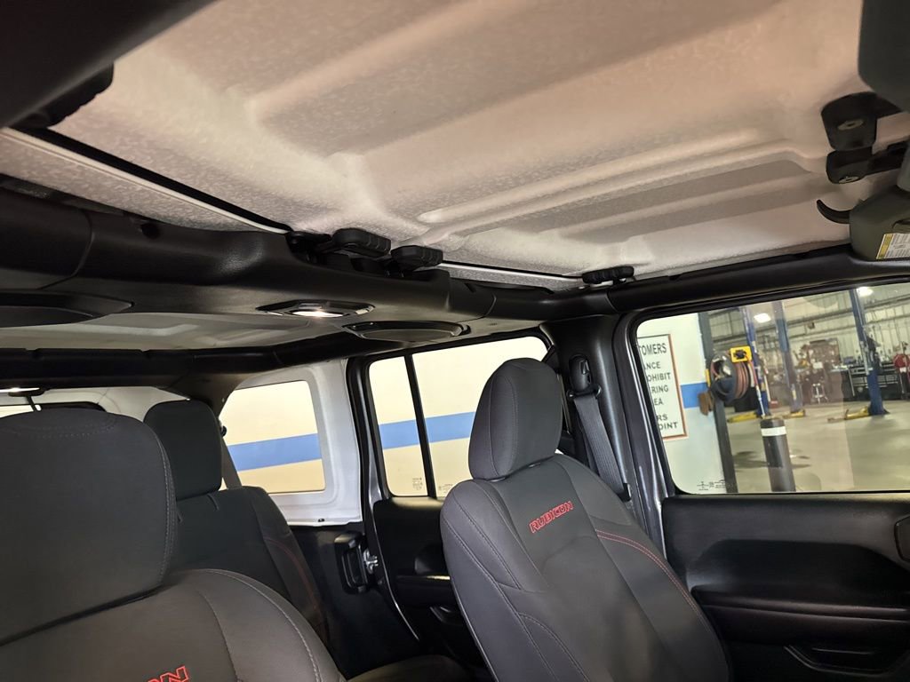 Used 2018 Jeep Wrangler Unlimited Rubicon image 34