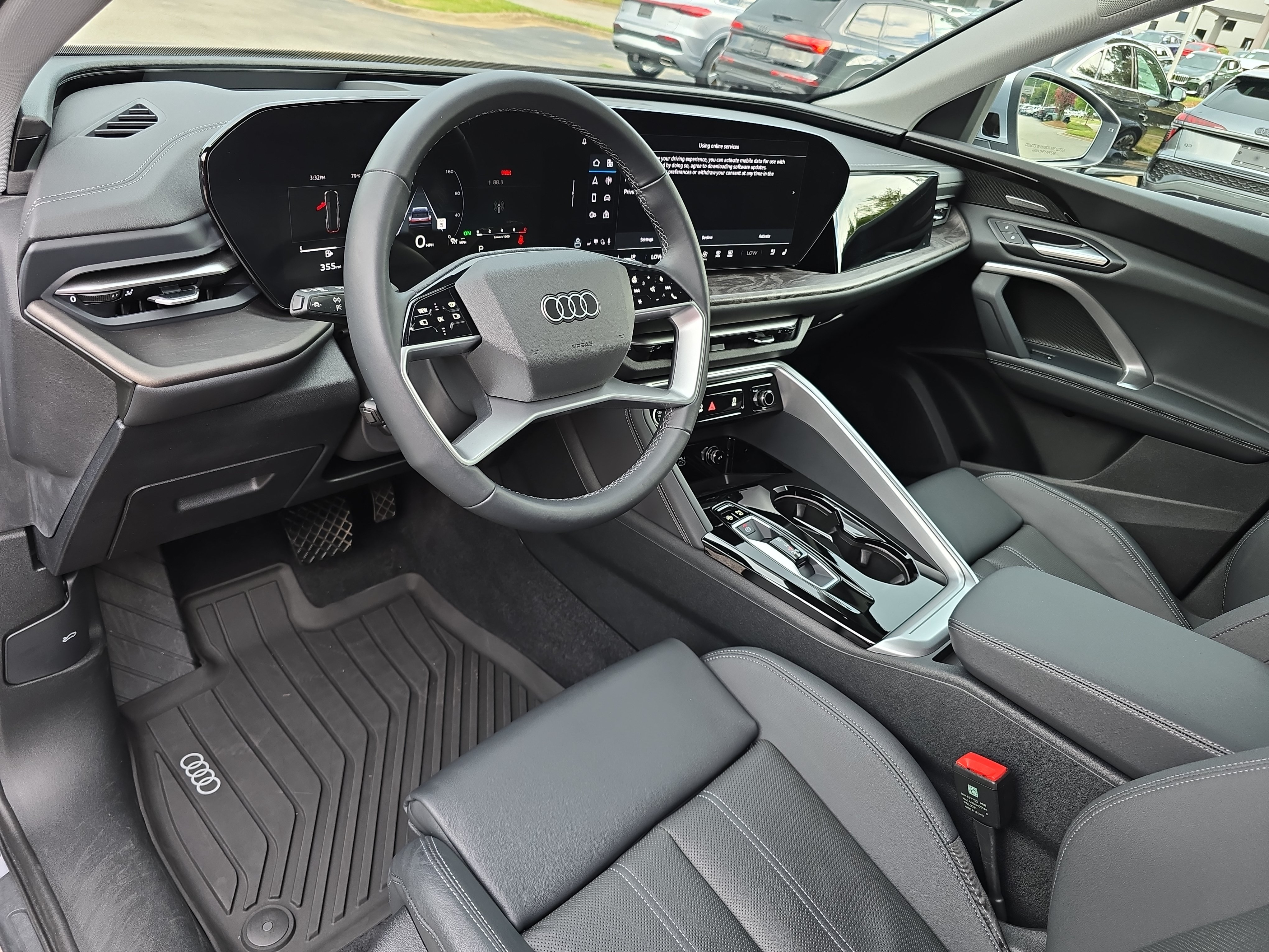 Certified 2025 Audi Q5 Premium Plus w/ Premium Plus AWD/4WD image 16