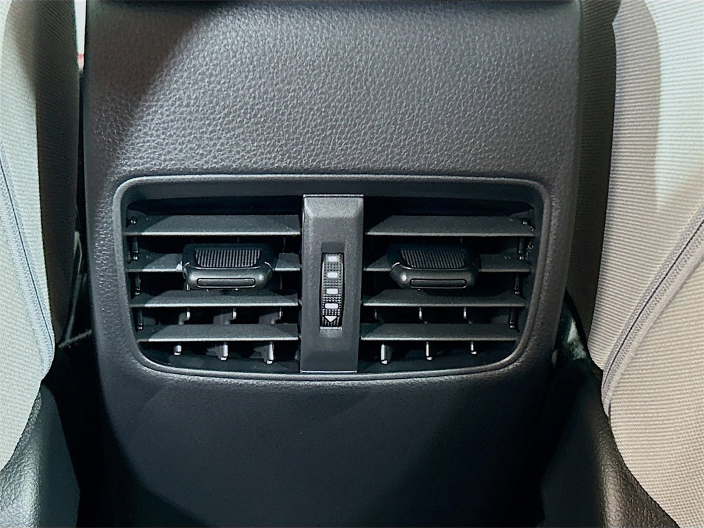 New 2025 Toyota Corolla Cross L image 23