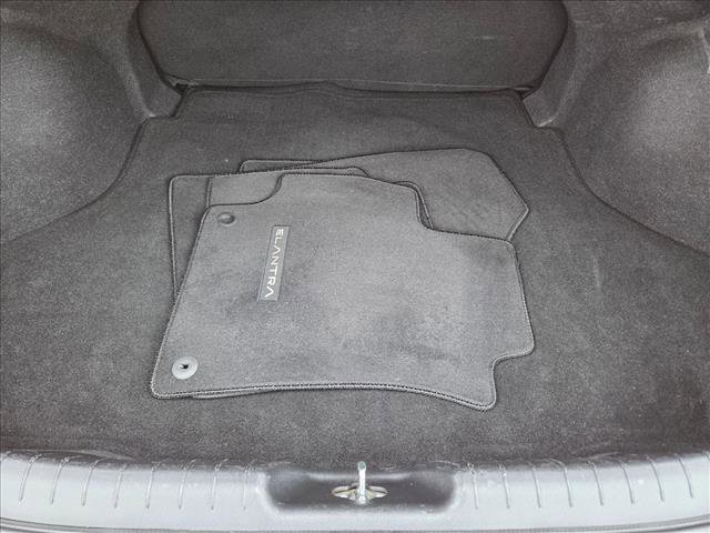 Used 2024 Hyundai Elantra SEL image 6