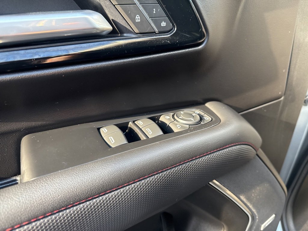 Used 2025 Chevrolet Tahoe RST w/ Comfort Package image 15