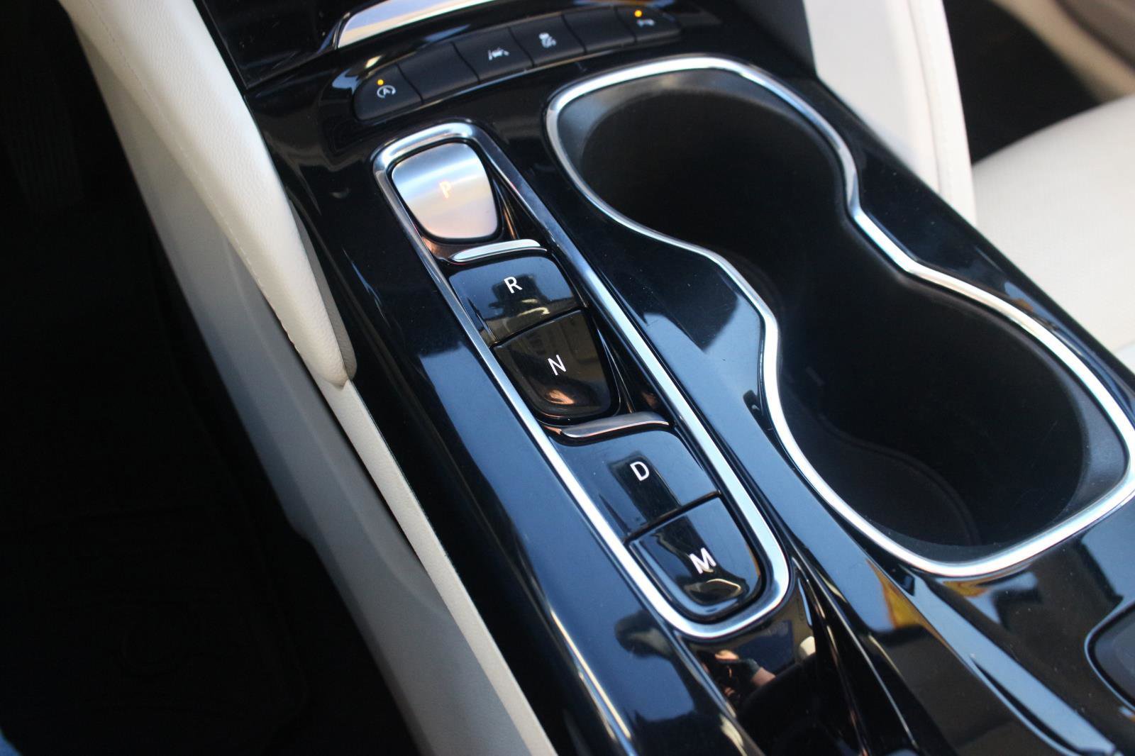 Used 2022 Buick Envision Avenir w/ Safety Package image 23