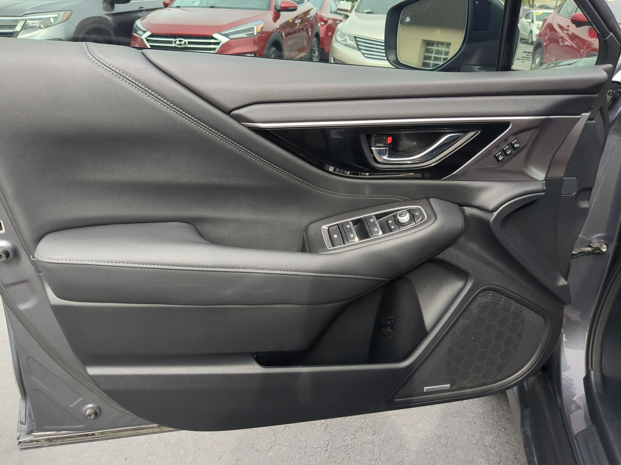 Used 2024 Subaru Outback Touring XT AWD/4WD image 14