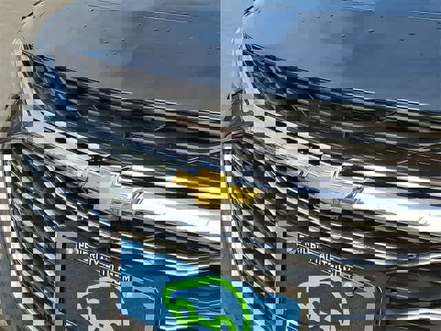 Certified 2020 Chevrolet Malibu LS image 34