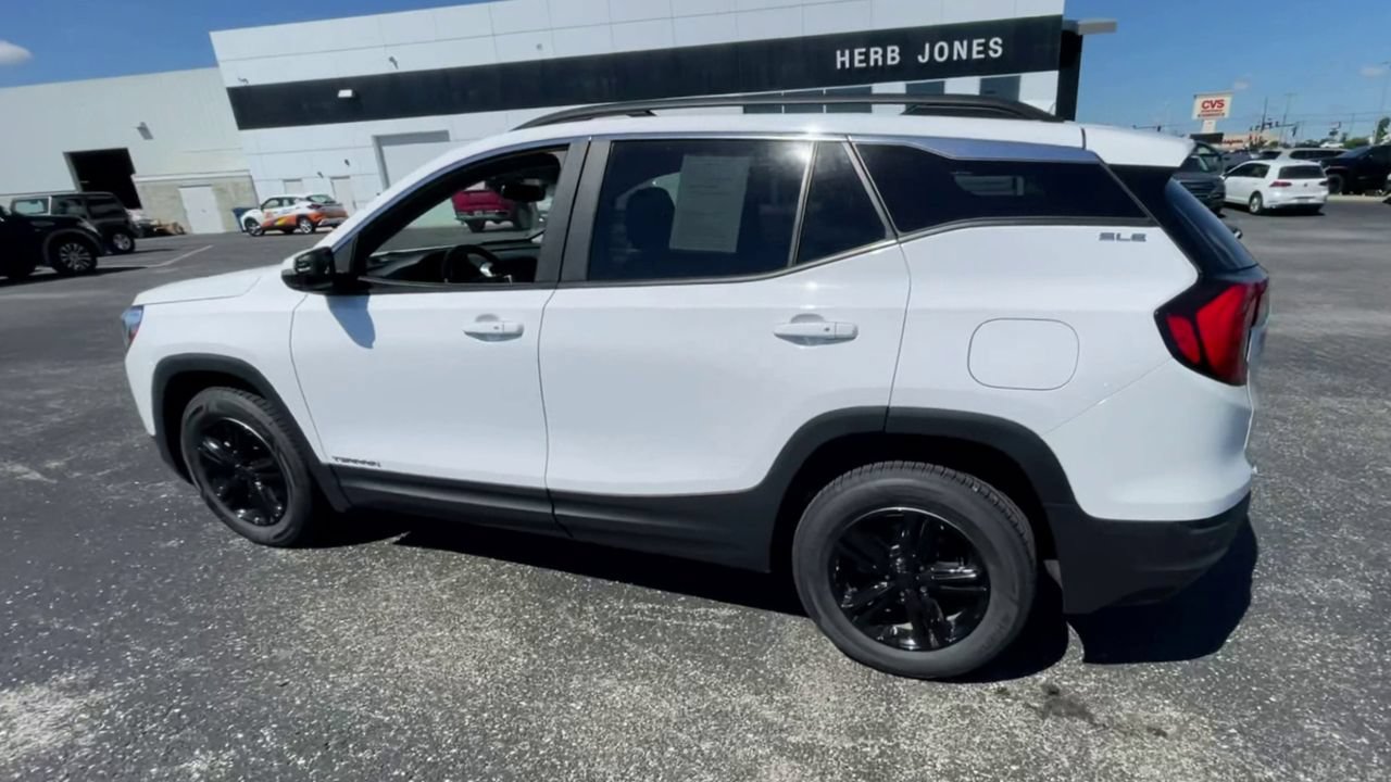 Used 2021 GMC Terrain SLE w/ Driver Convenience Package AWD/4WD image 7
