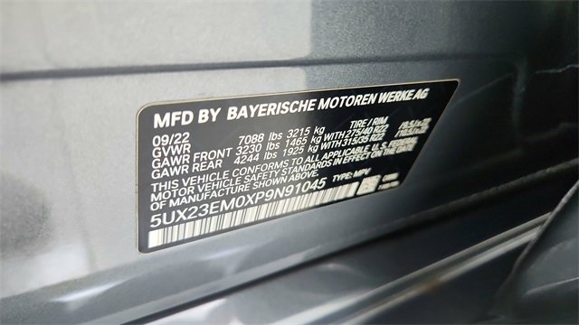 Used 2023 BMW X7 xDrive40i w/ M Sport Package image 69