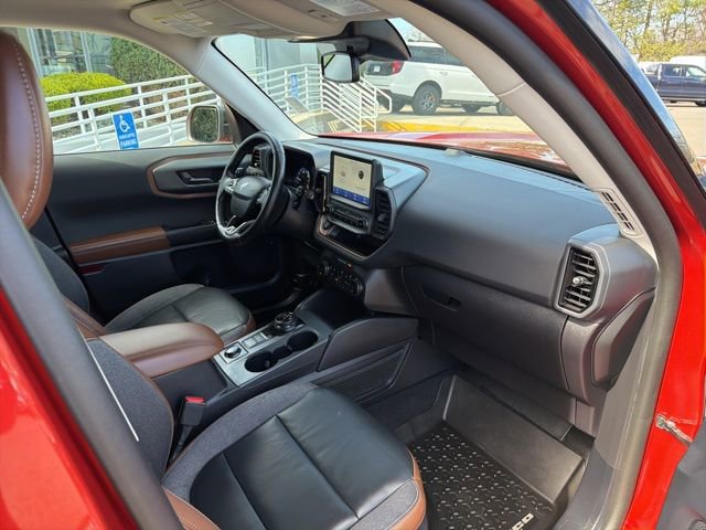 Used 2023 Ford Bronco Sport Outer Banks AWD/4WD image 10