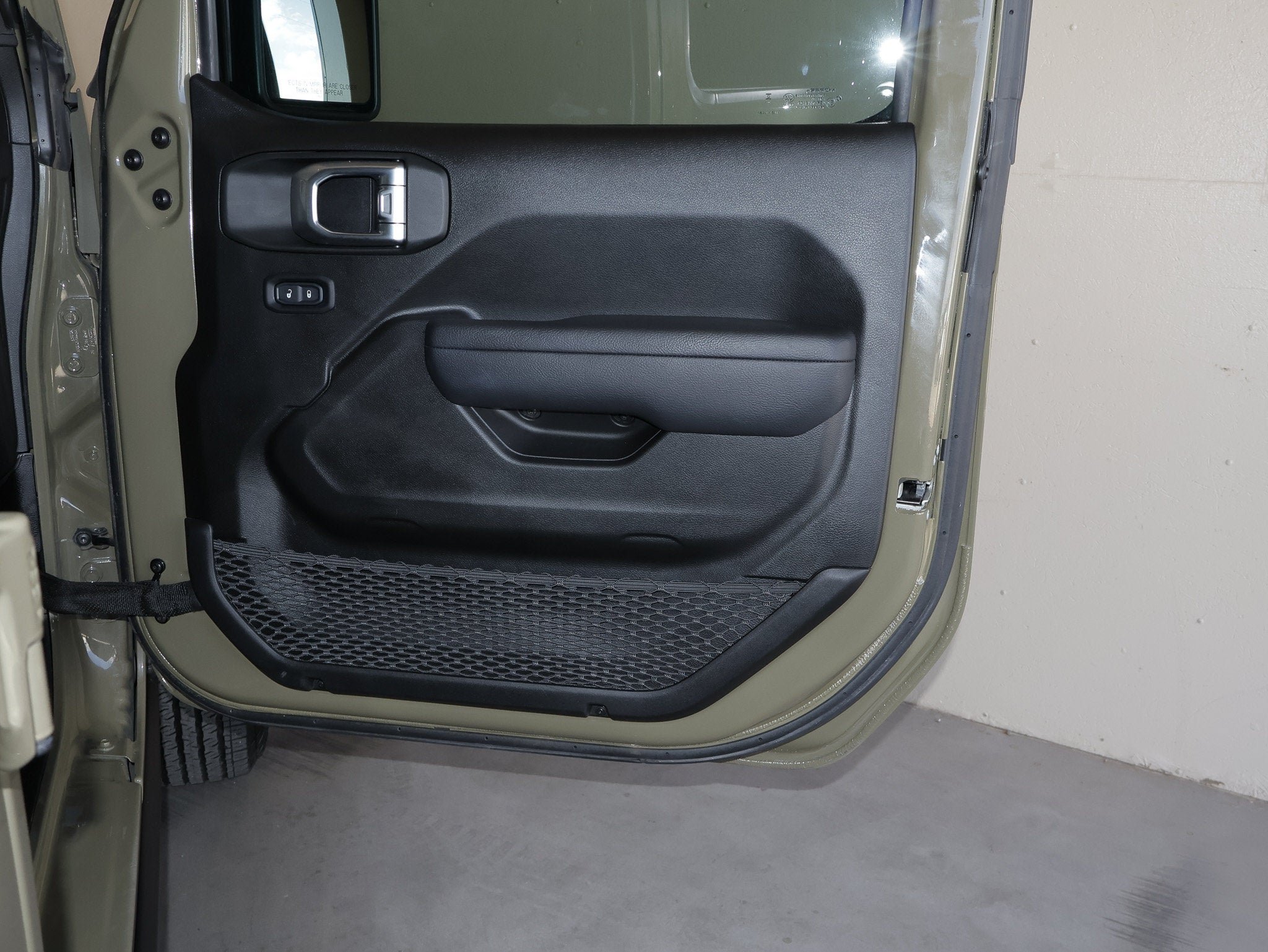 Used 2025 Jeep Wrangler Unlimited Sport AWD/4WD image 42