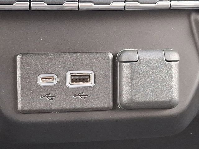 Certified 2022 GMC Sierra 2500 SLE w/ SLE Convenience Package image 25