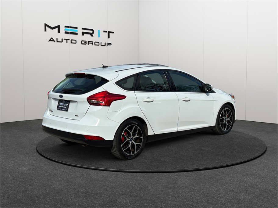 Used 2017 Ford Focus SEL FWD image 9