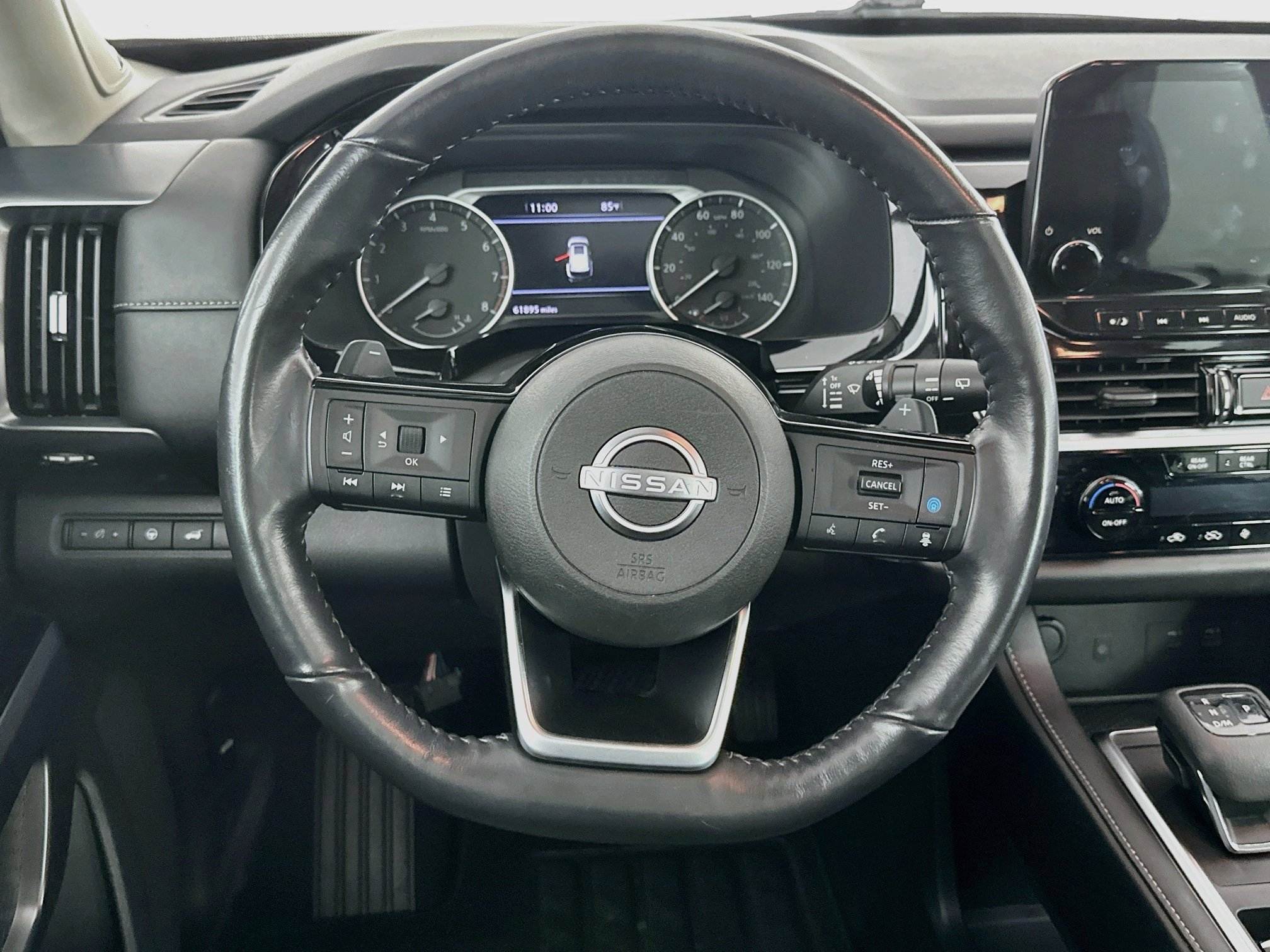Used 2022 Nissan Pathfinder SL w/ SL Premium Package FWD image 18