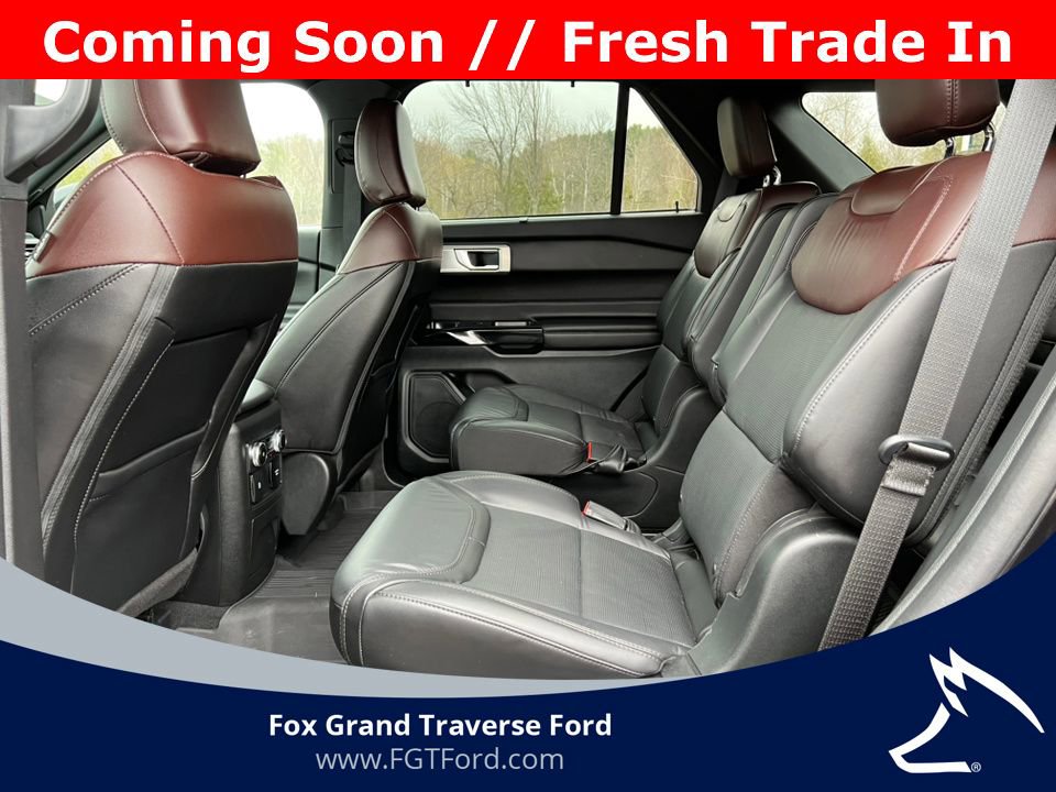 Certified 2023 Ford Explorer Platinum w/ Technology Package image 4