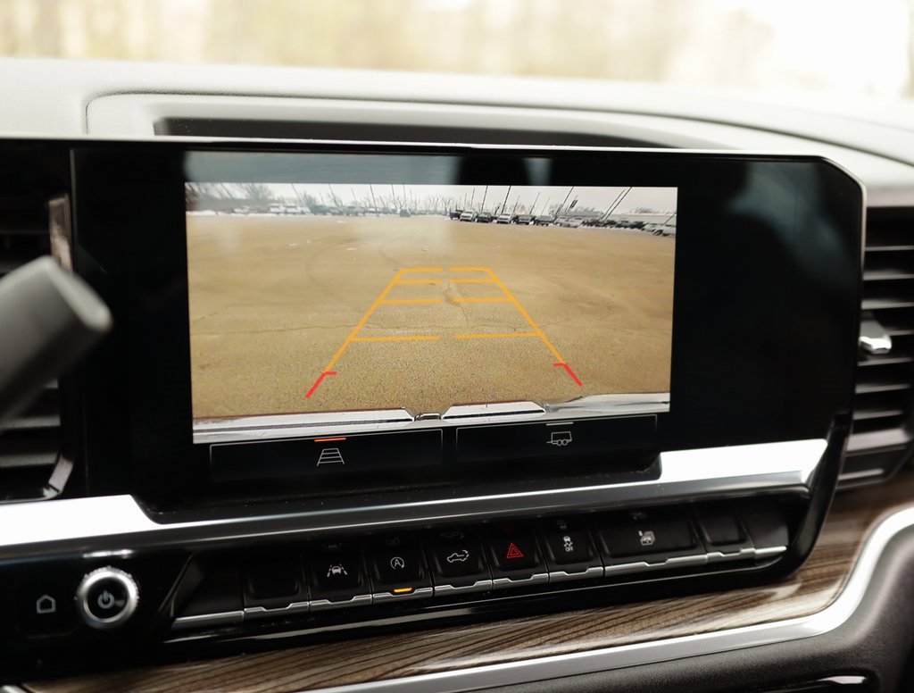 Used 2024 GMC Sierra 1500 Elevation image 16