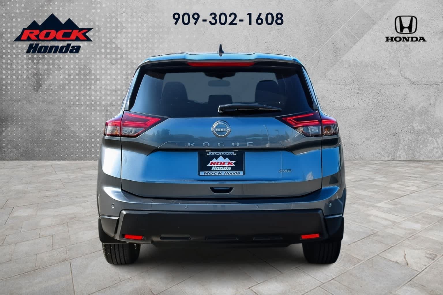 Used 2026 Nissan Rogue S AWD/4WD image 5