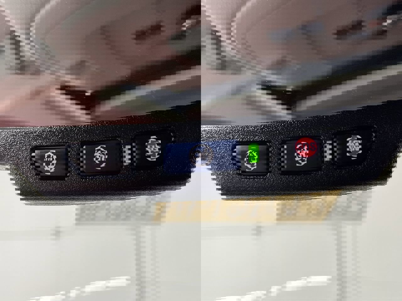 Used 2020 GMC Yukon XL SLT w/ Premium Edition image 30