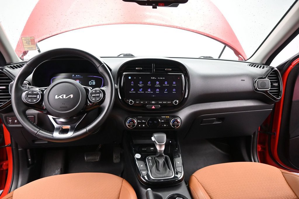 Certified 2024 Kia Soul EX w/ Option Group 015 FWD image 35