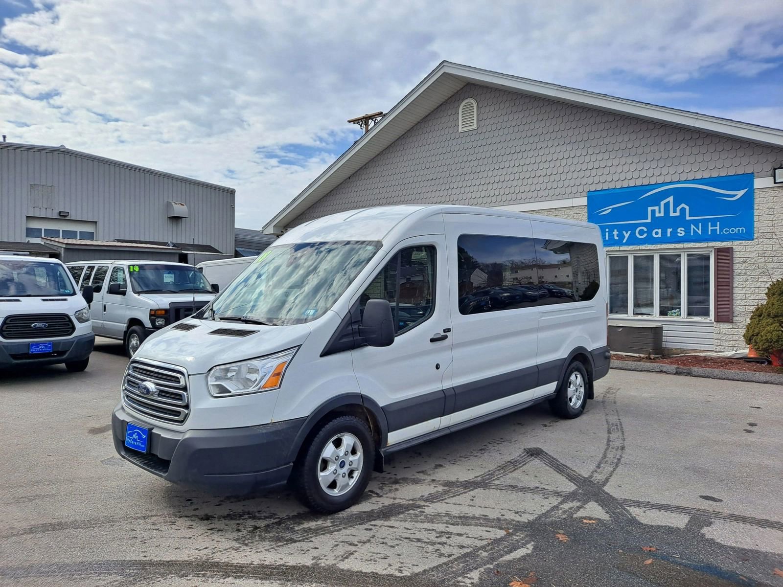 Used 2018 Ford Transit 350 XLT