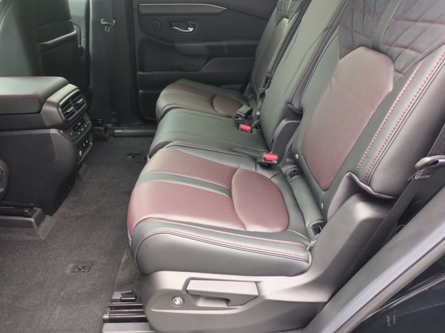 New 2026 Honda Pilot Black Edition image 16