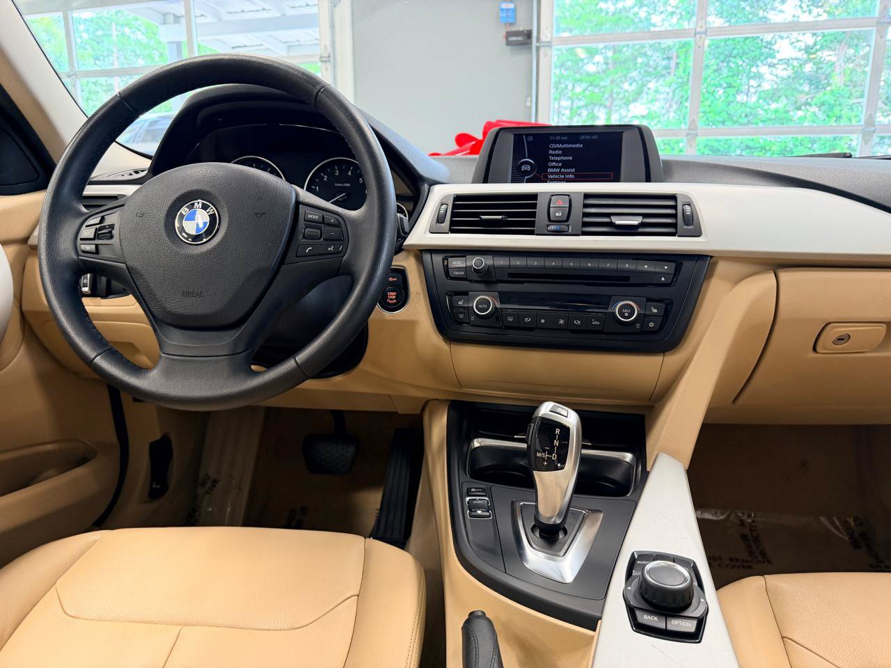 Used 2012 BMW 328i Sedan RWD image 28