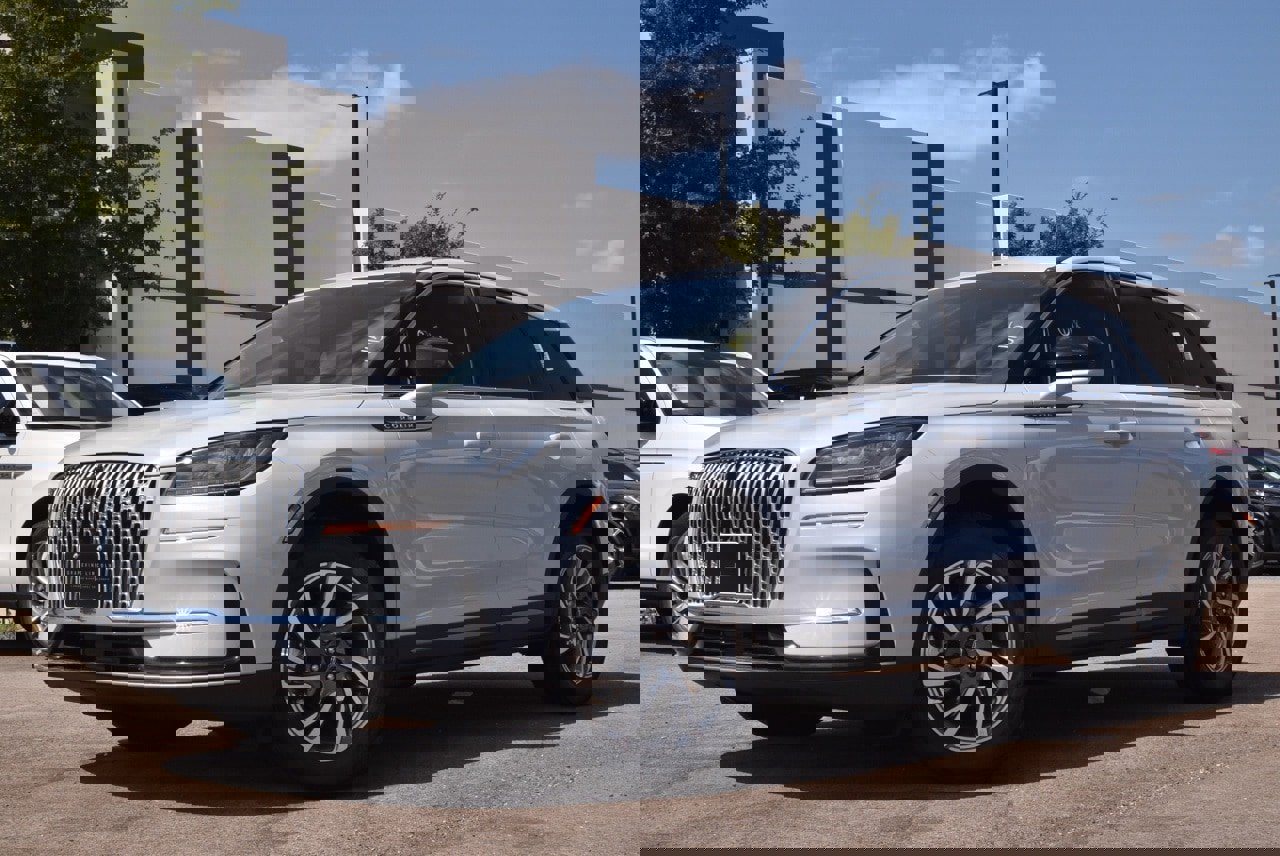 New 2025 Lincoln Corsair FWD