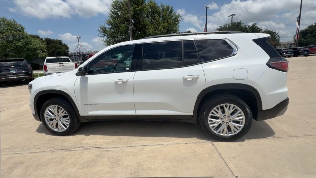 Certified 2026 GMC Acadia Elevation w/ Elevation Premium Package FWD image 5
