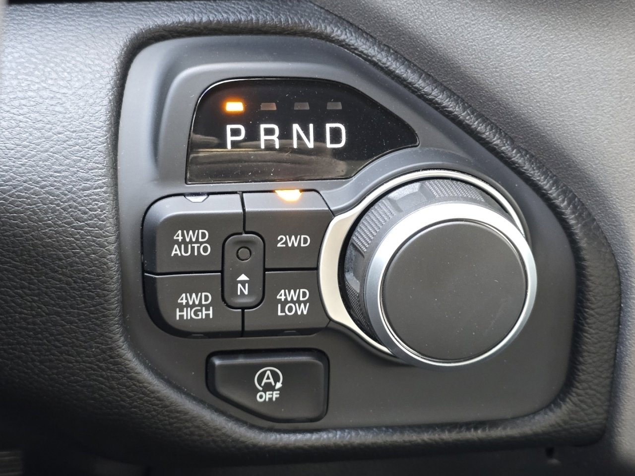 Used 2025 RAM 1500 Big Horn image 32