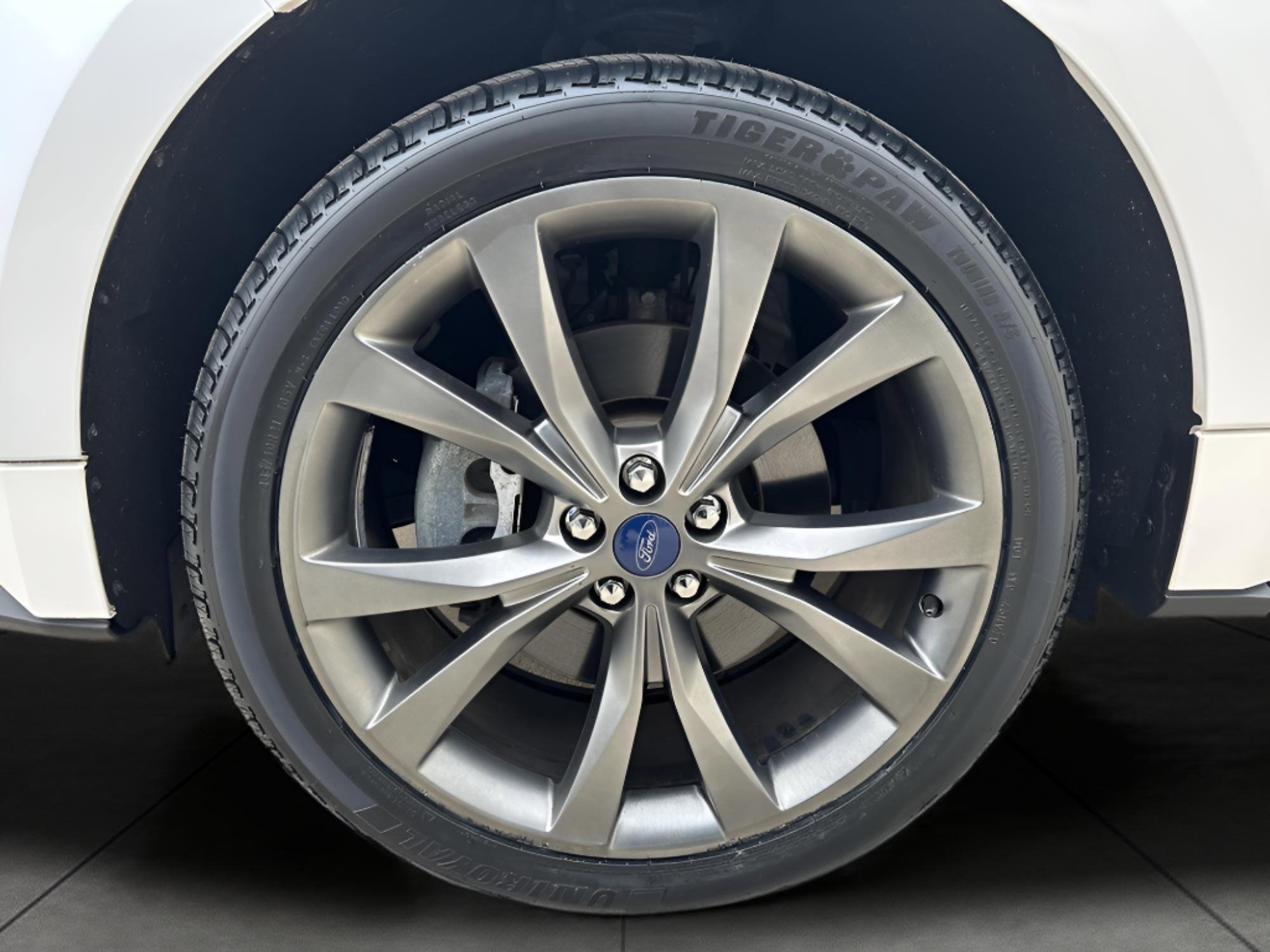 Used 2017 Ford Edge Sport w/ Equipment Group 401A image 13