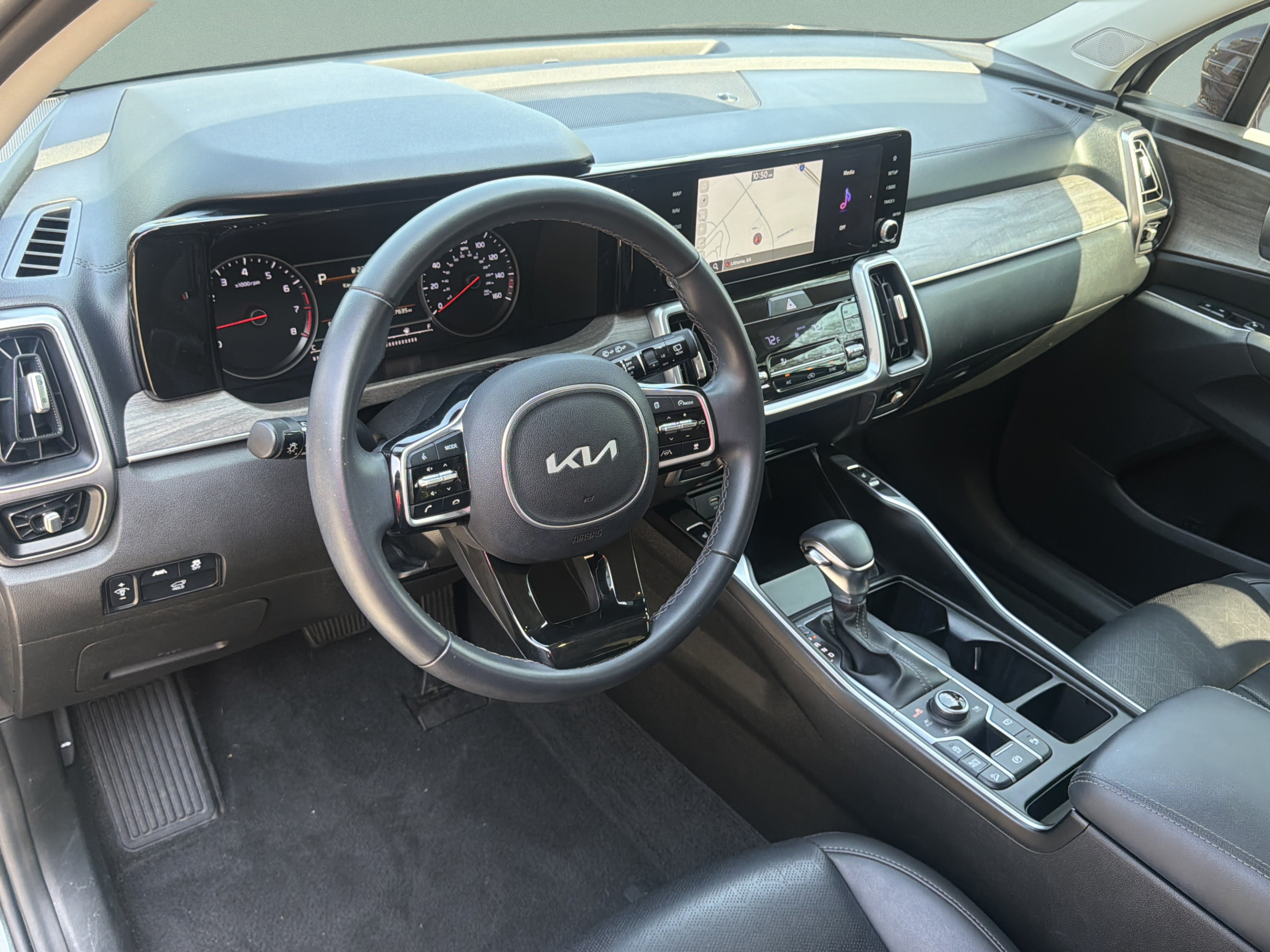 Certified 2023 Kia Sorento X-Line EX AWD/4WD image 9