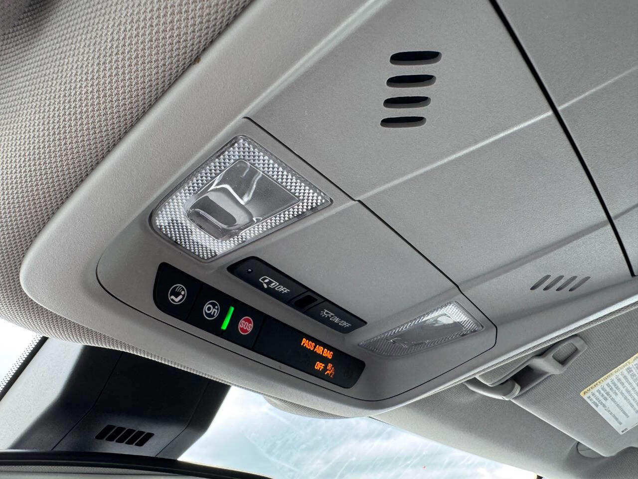 Used 2020 Chevrolet Equinox LT image 21