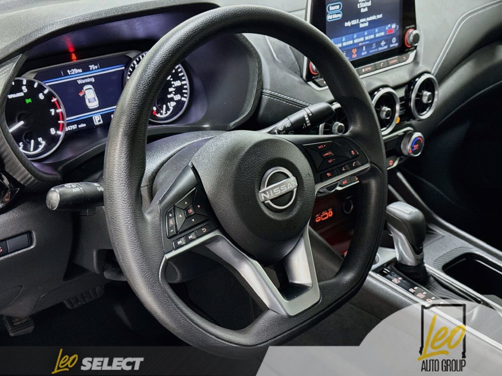 Used 2024 Nissan Sentra SV FWD image 14