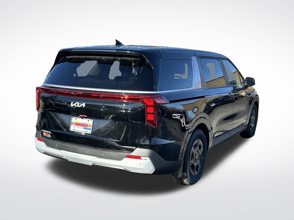 New 2026 Kia Carnival FWD image 5