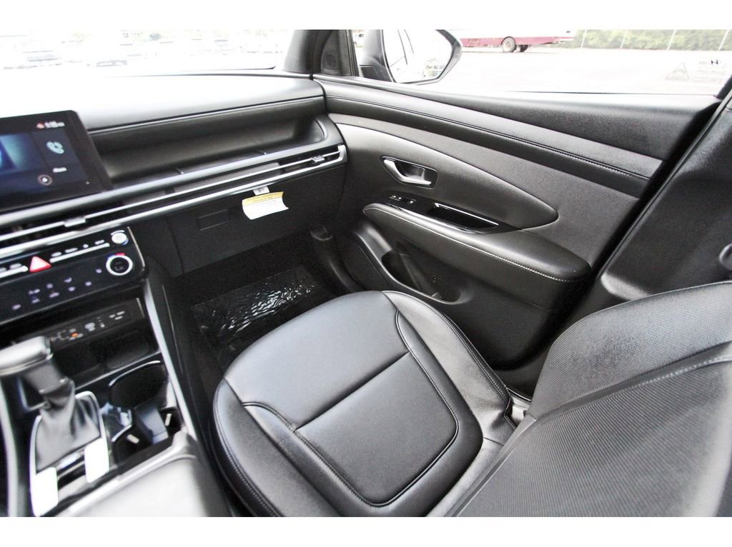 Certified 2025 Hyundai Santa Cruz XRT image 11