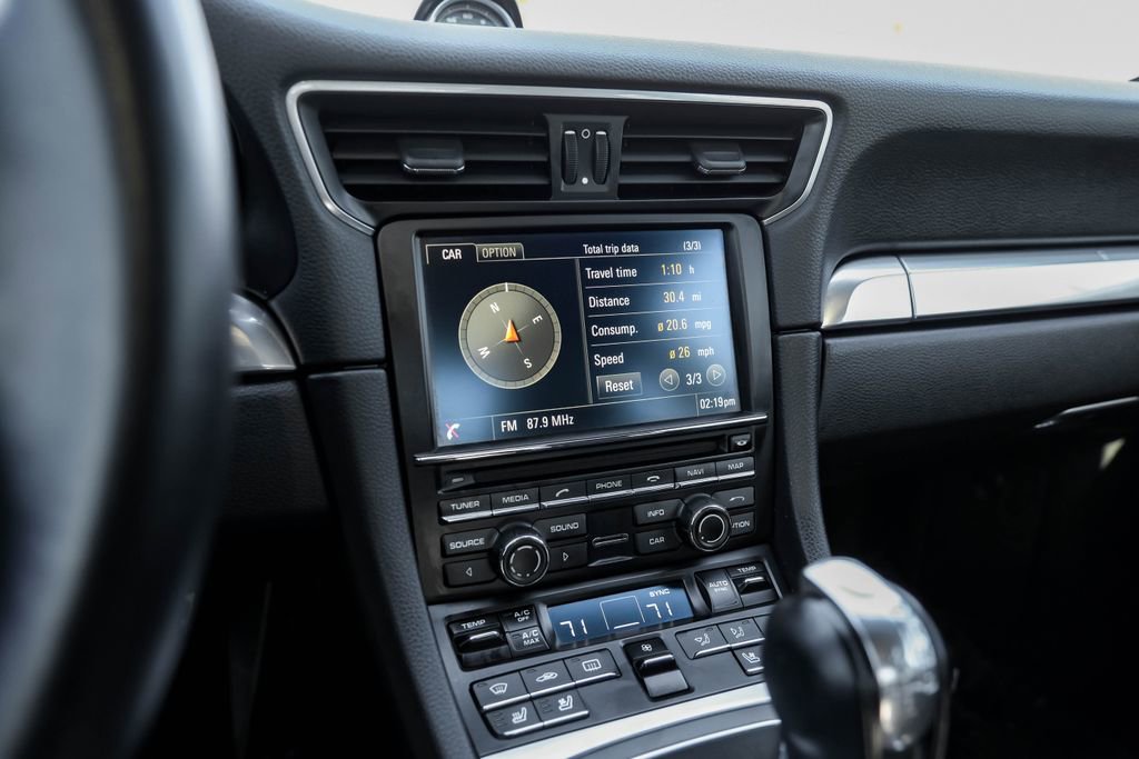 Used 2014 Porsche 911 Carrera image 24