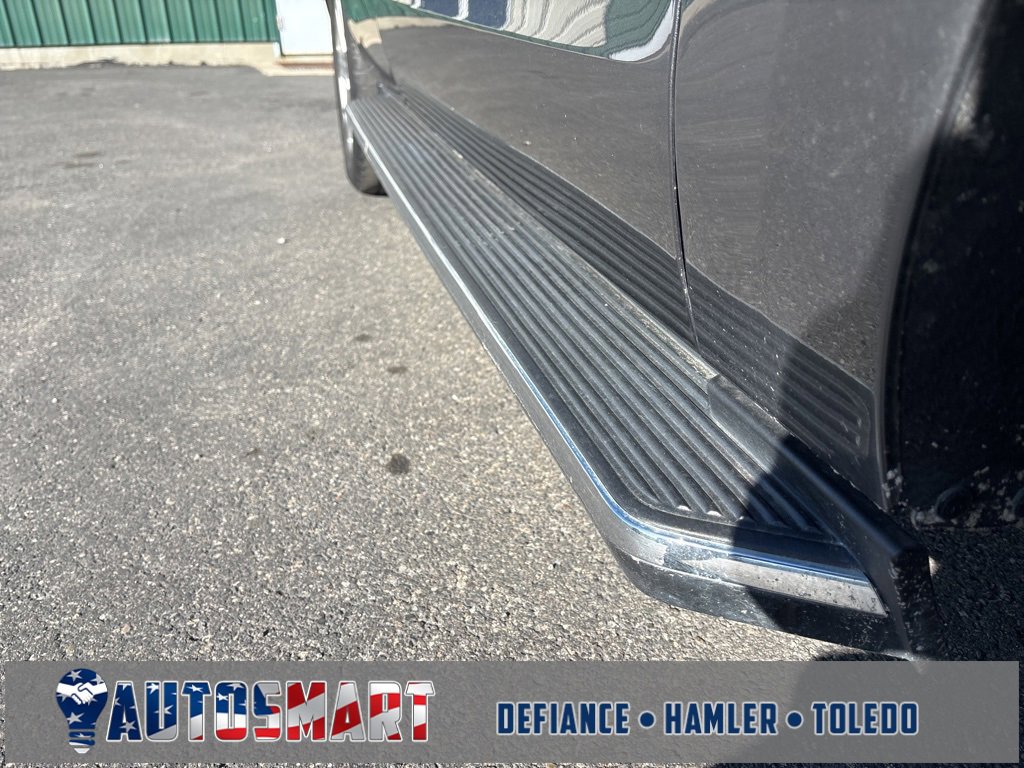 Used 2019 Ford Expedition XLT w/ Equipment Group 202A image 13