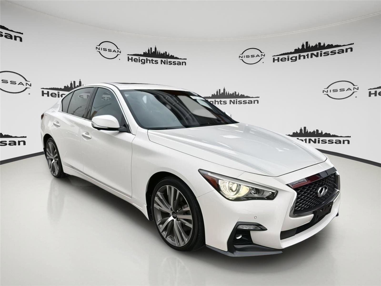 Used 2022 INFINITI Q50 Sensory image 1