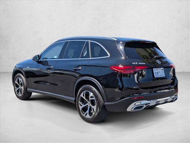 Used 2025 Mercedes-Benz GLC 350e 4MATIC image 7