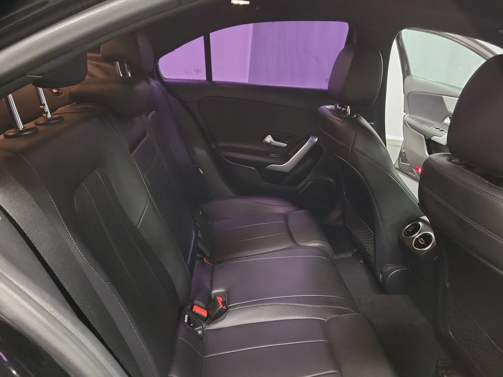 Used 2020 Mercedes-Benz A 220 image 21