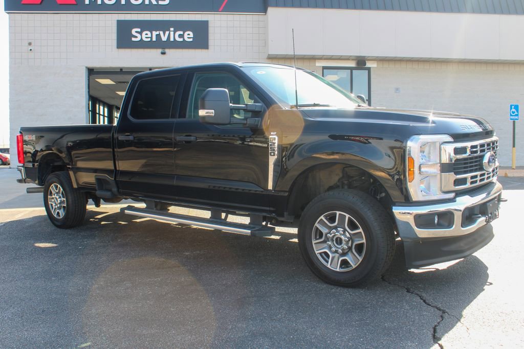 Used 2025 Ford F250 XLT image 27