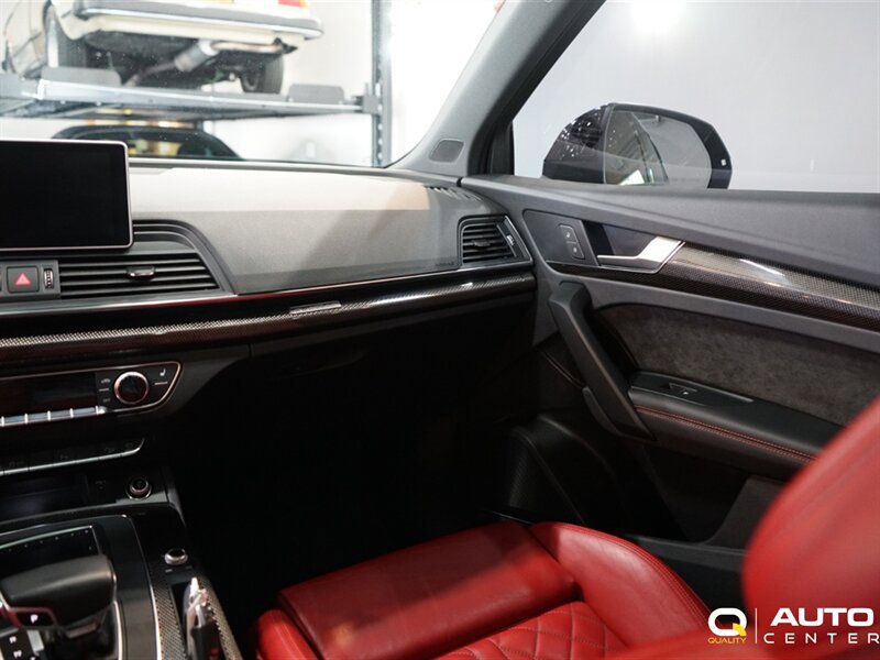 Used 2019 Audi SQ5 Premium Plus w/ Premium Plus Package AWD/4WD image 23