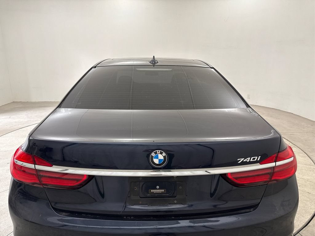 Used 2017 BMW 740i RWD image 20