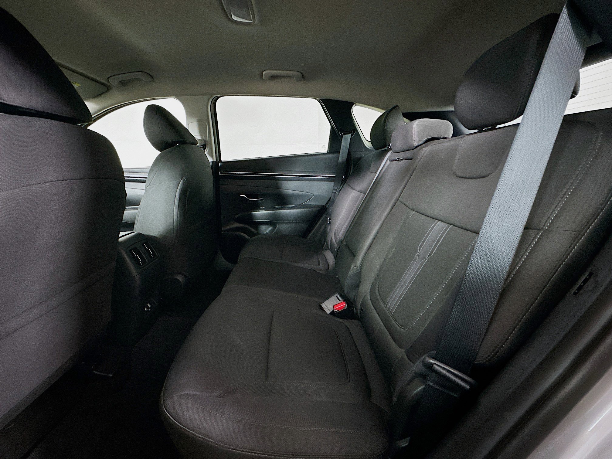 Used 2023 Hyundai Tucson SEL w/ Winter Package image 26