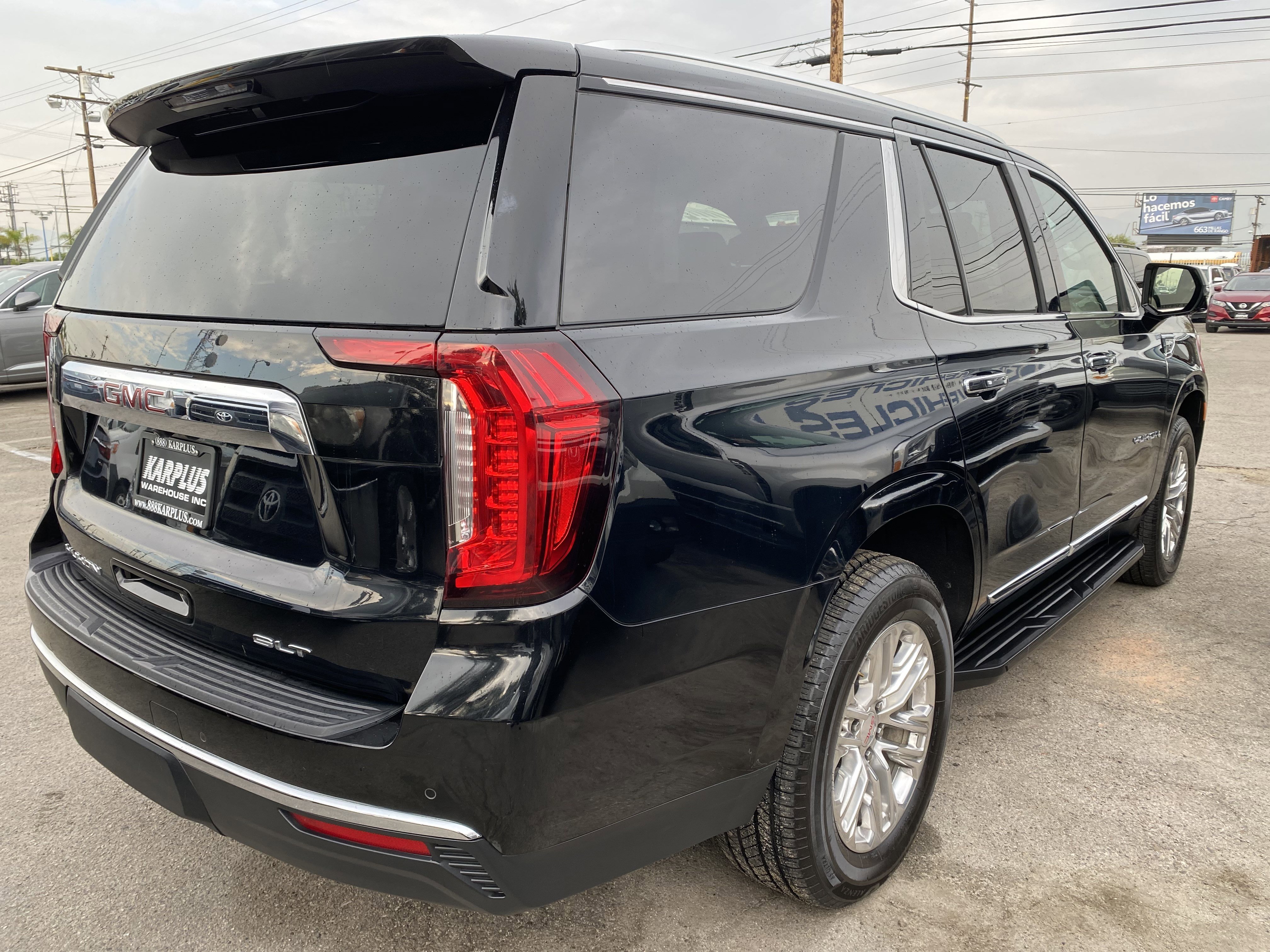 Used 2021 GMC Yukon SLT w/ SLT Luxury Plus Package image 8