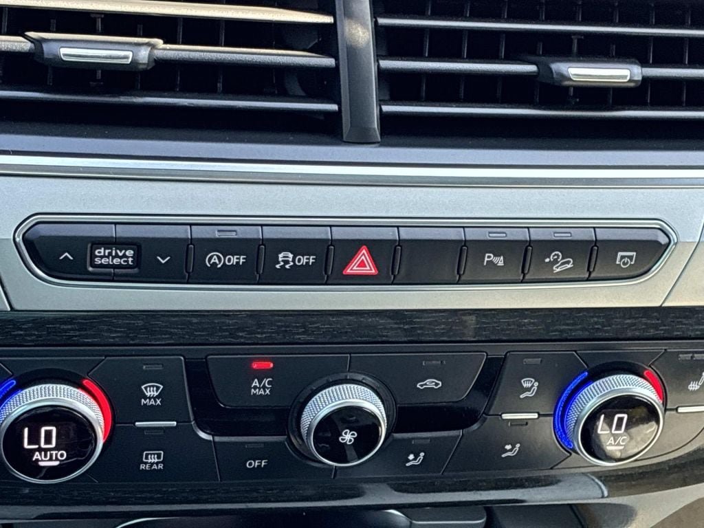 Used 2019 Audi Q7 2.0T Premium AWD/4WD image 38