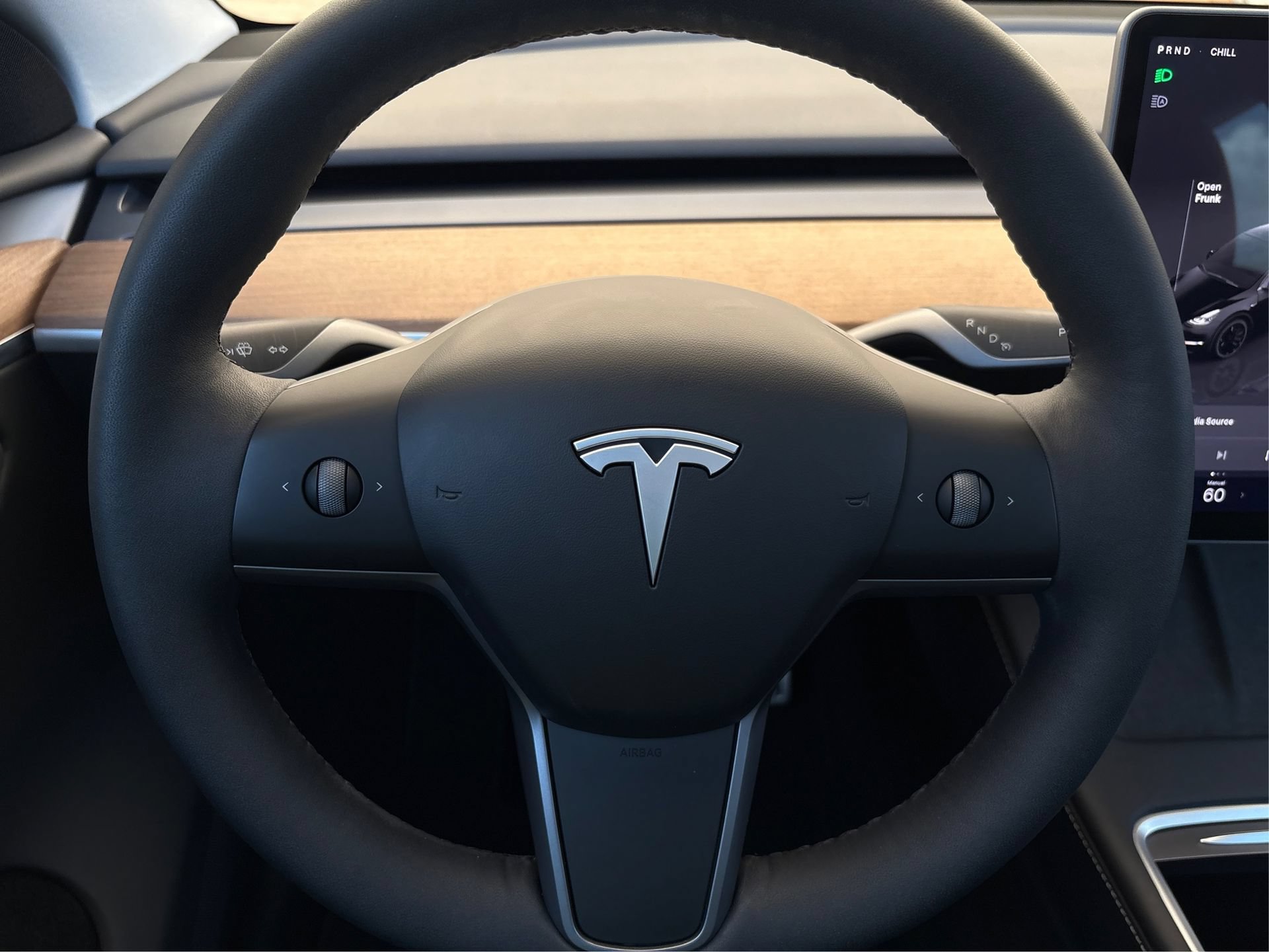 Used 2025 Tesla Model Y Performance AWD/4WD image 18