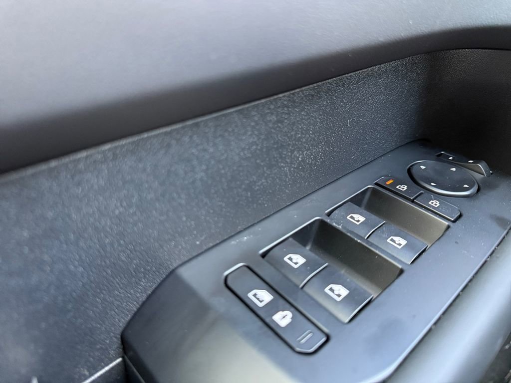 New 2027 Kia Telluride S image 28